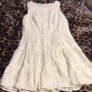 NWT Lauren Conrad beautiful white lace dress